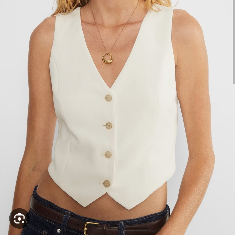 Babaton Vest
